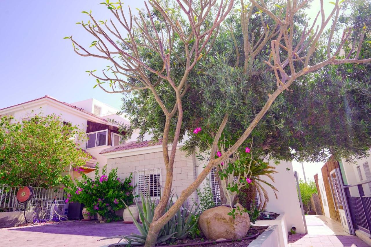 יחידת נופש עמית Appartamento Eilat Esterno foto